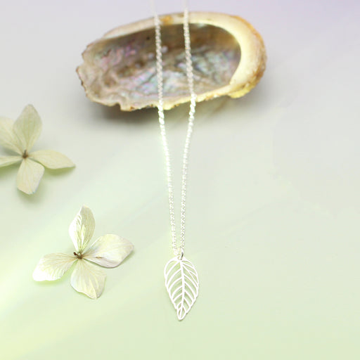 Kette "Cut Out Leaf"